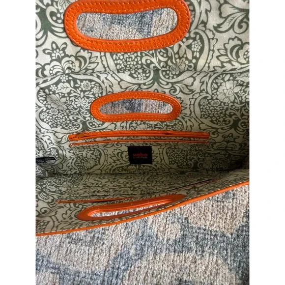 Hobo International Katrina Leather Cutout Clutch Excellent Condition - Picture 4 of 5